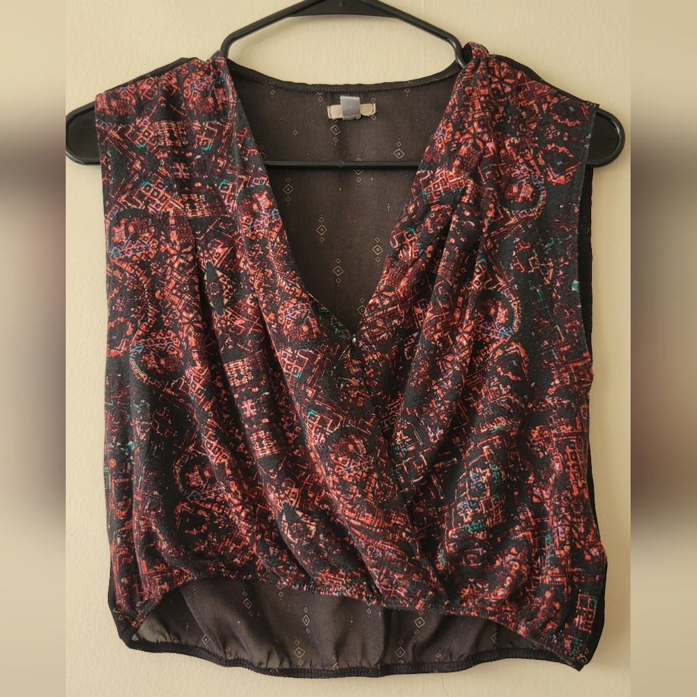 Patterned Black and Red Skirt